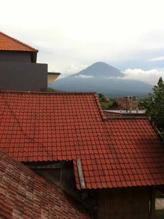 Bubu Racok Homestay Amed Quarto foto